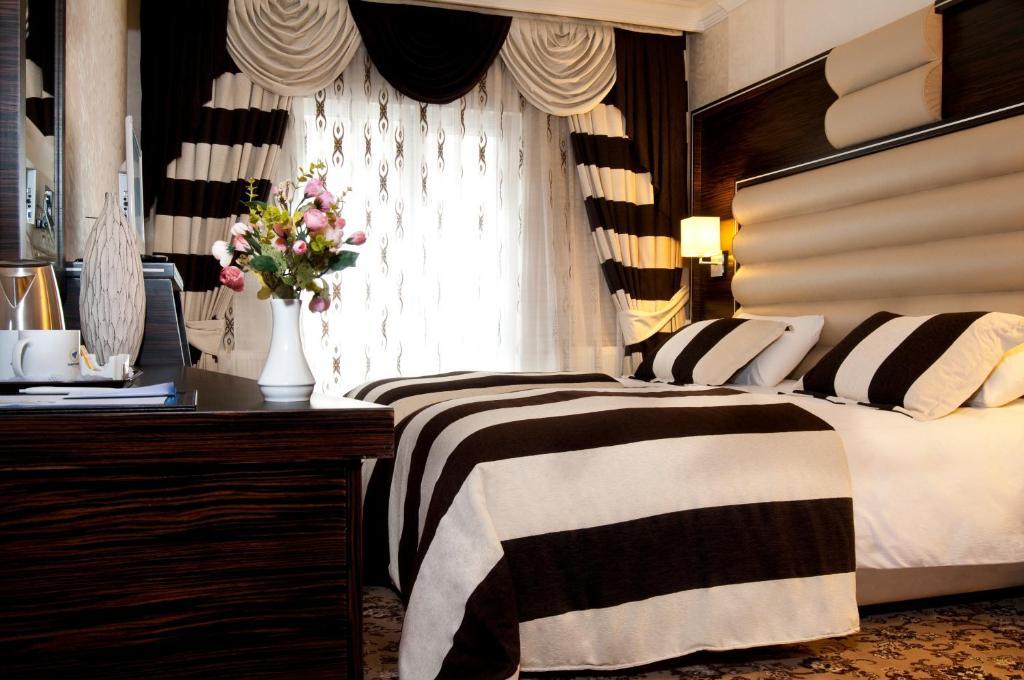 Turist Hotel Ankara Exteriör bild